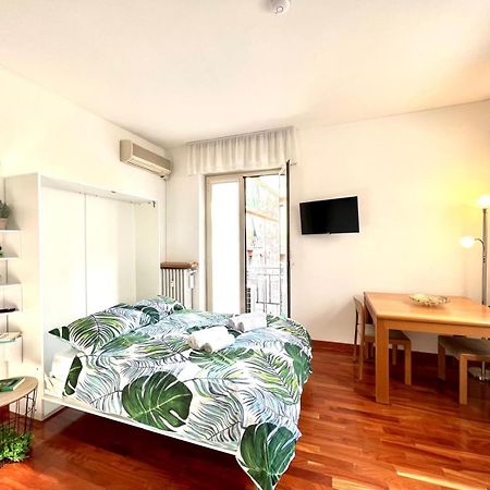 Апартаменти Duomo-Fiera Mi Kheda House With Self Check In Мілан Екстер'єр фото