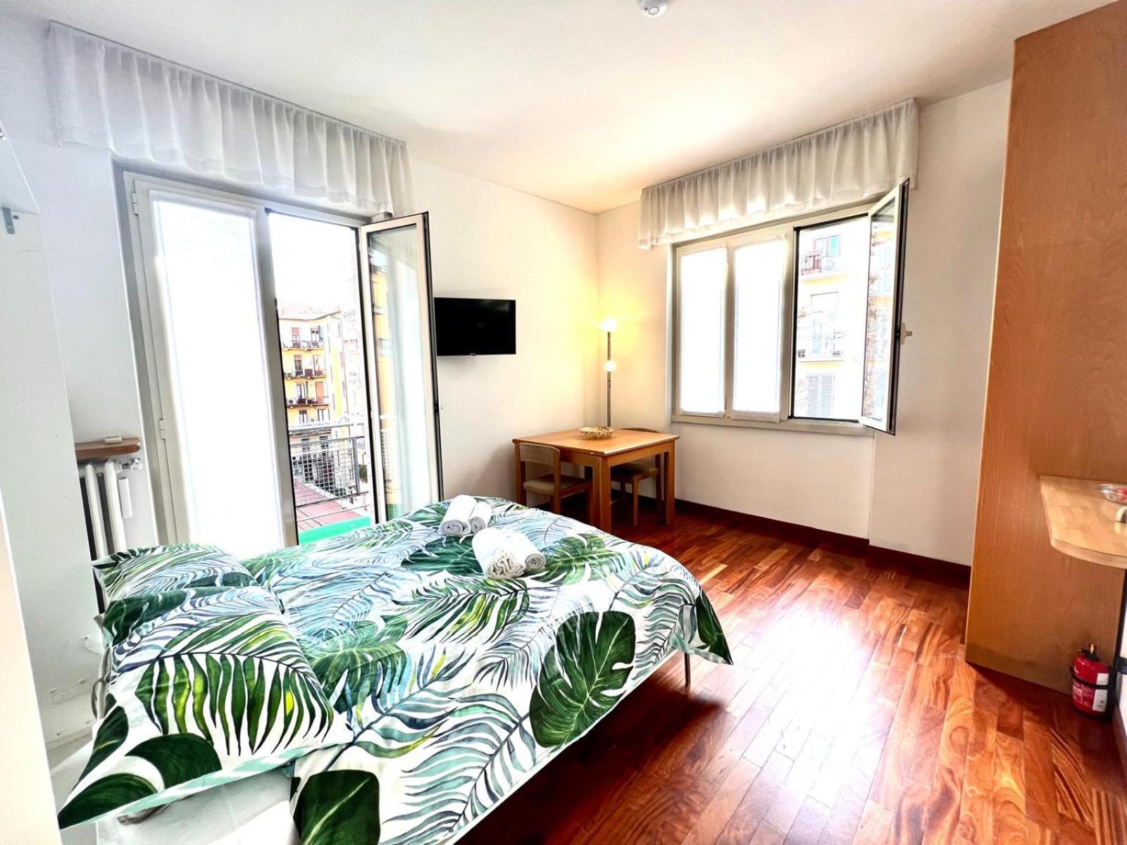 Апартаменти Duomo-Fiera Mi Kheda House With Self Check In Мілан Екстер'єр фото